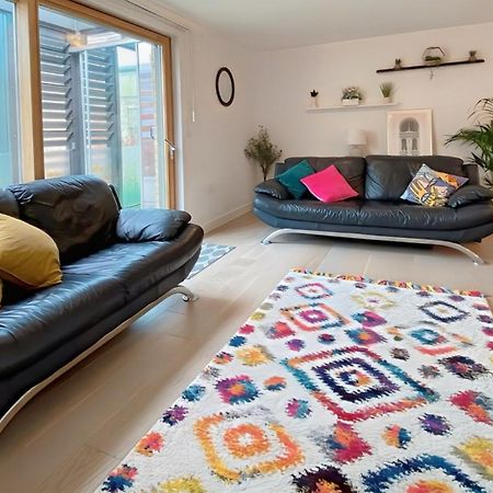 Cambridge Stays - Apartment At Addenbrooke Hospital And Bio Campus - Free Private Parking Zewnętrze zdjęcie