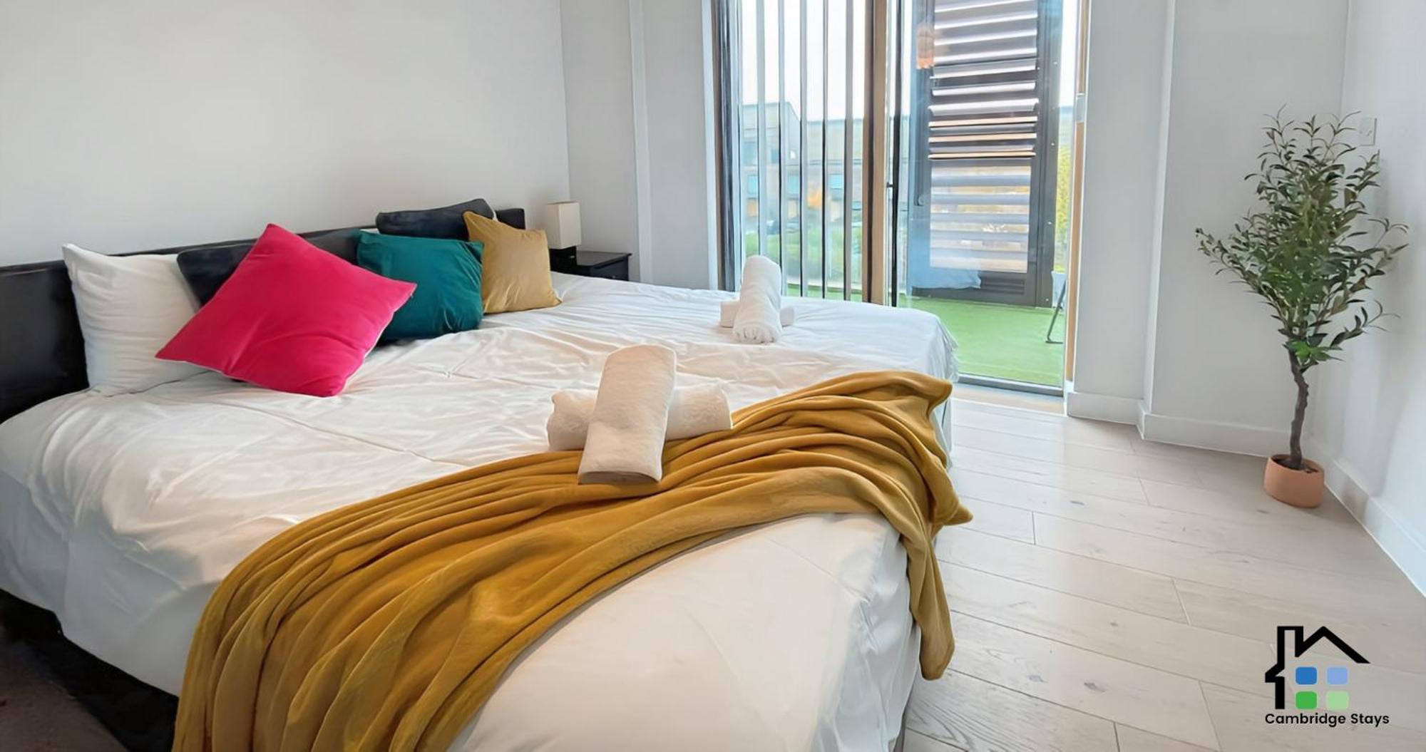 Cambridge Stays - Apartment At Addenbrooke Hospital And Bio Campus - Free Private Parking Zewnętrze zdjęcie