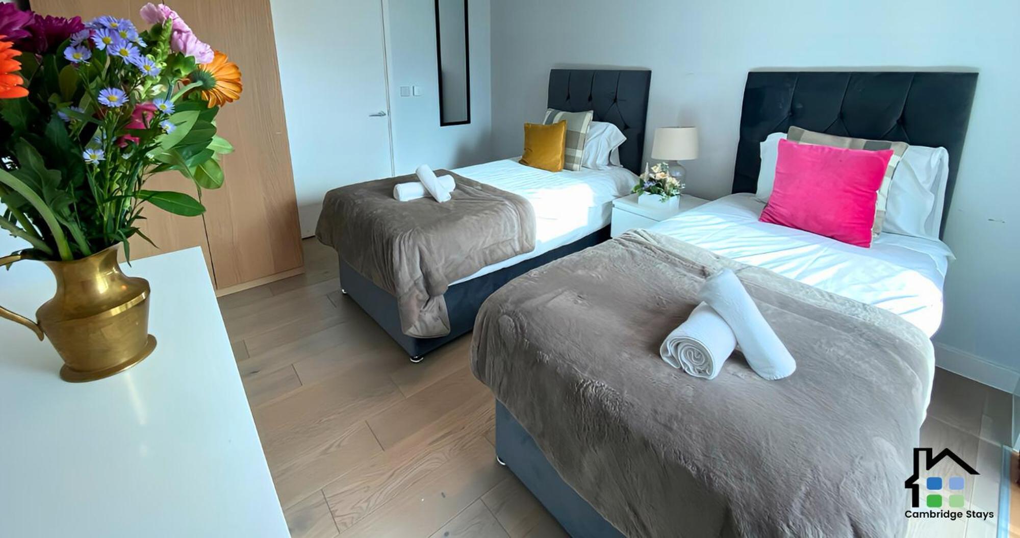 Cambridge Stays - Apartment At Addenbrooke Hospital And Bio Campus - Free Private Parking Zewnętrze zdjęcie