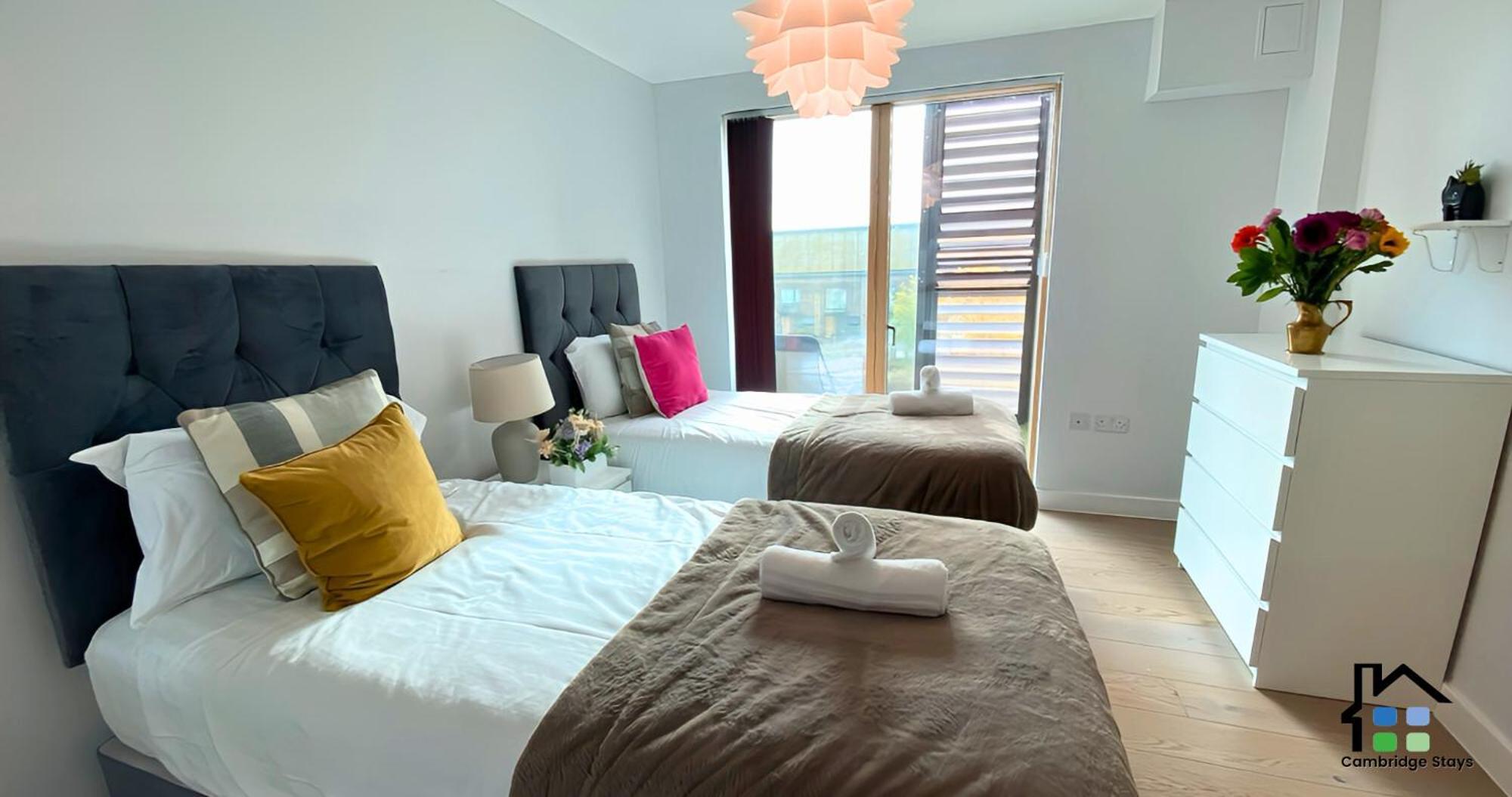 Cambridge Stays - Apartment At Addenbrooke Hospital And Bio Campus - Free Private Parking Zewnętrze zdjęcie